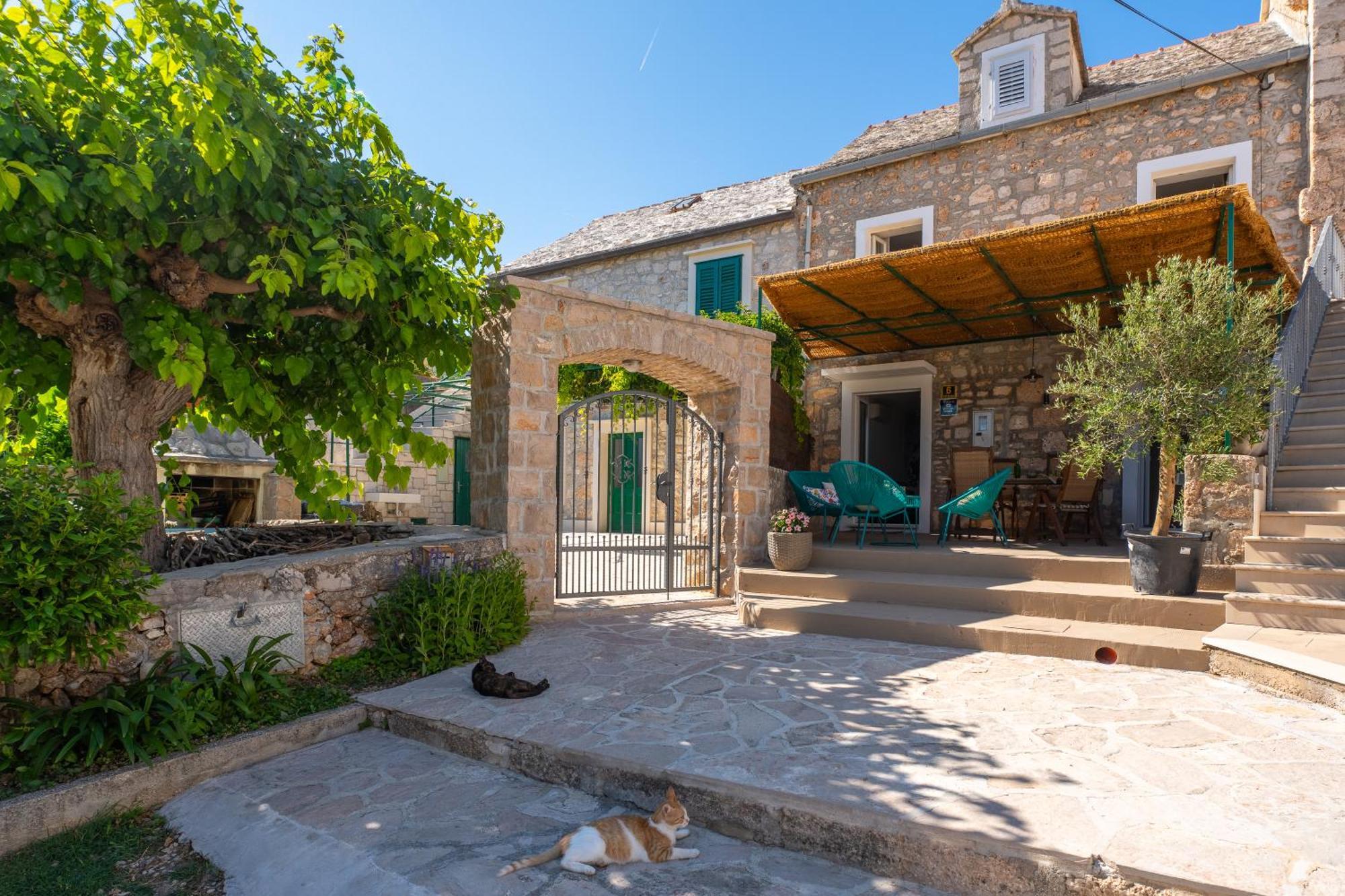 Villa Nona VI - Boutique Stone House à Bol Extérieur photo